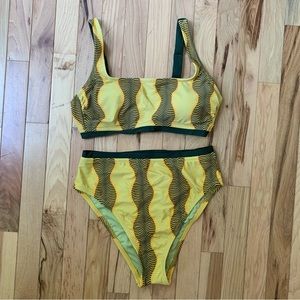 NWT high waisted two piece bikini swimsuit 👙